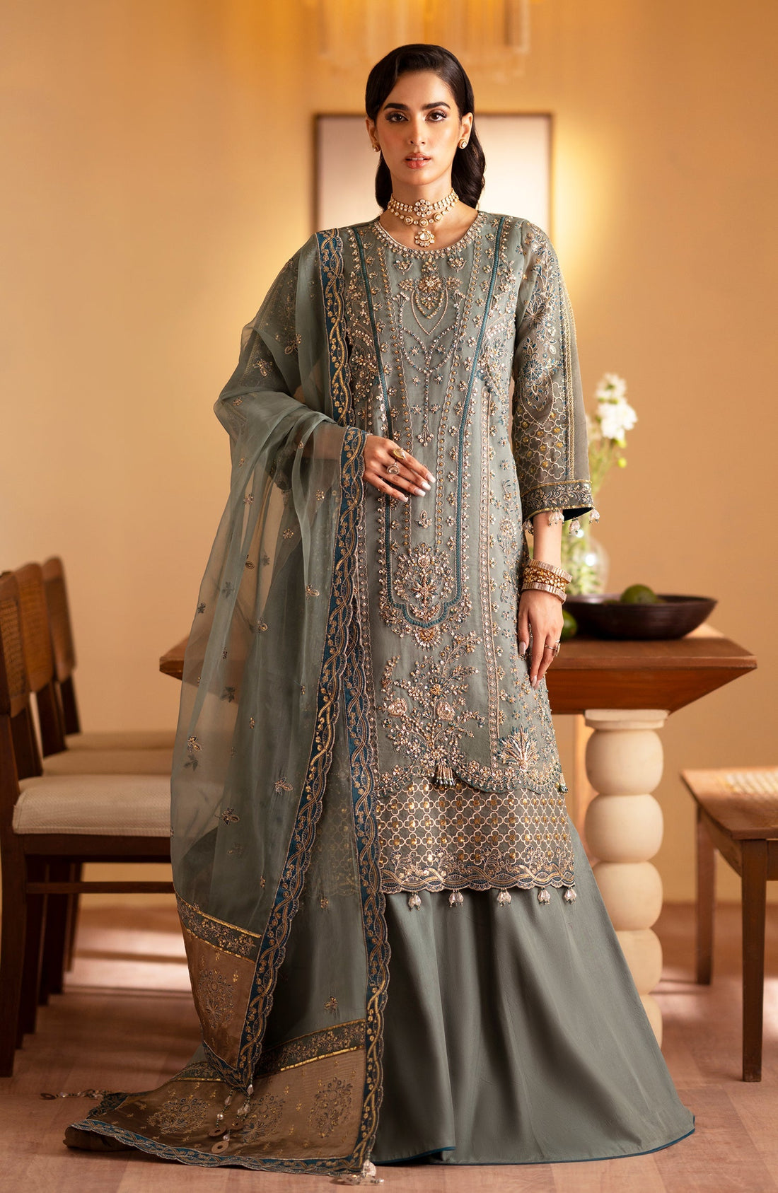 Emaan-Adeel-Romansiyyah-Luxury-Formals-24 Brands of PK