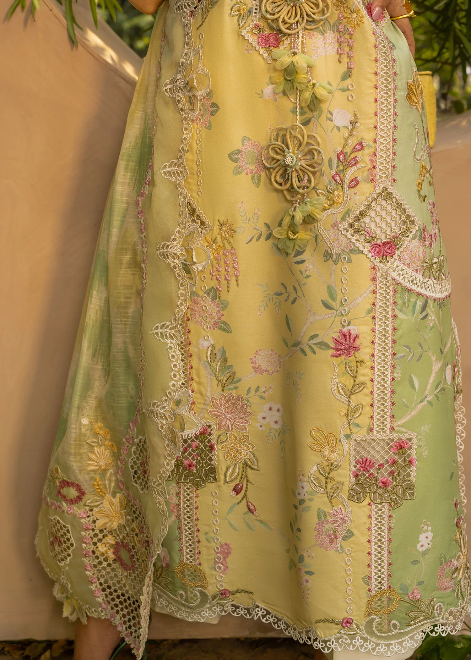 BONJOUR AND BLOOM - D4A - Image 4