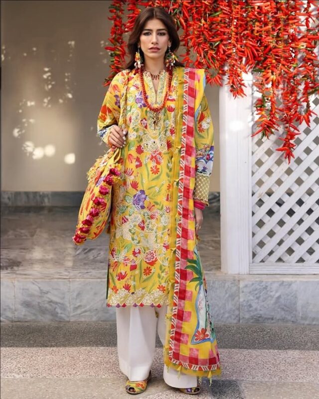 Zaha embroidered collection available for booking ✨️
For online orders inbox or WhatsApp 00971528875544.
Cash on delivery available all over
For daily updates, join our WhatsApp group https://chat.whatsapp.com/CHJlm5GmJMT9tyWgevtiTc
LIVE NOW#ZahaLawn2025 #NeelamByZaha #TrendAlert #Zahalawn #lamzaha
#zahawoman #unstitched #summer #zahagirl #zaha #ZahaMuse #InMyZahaEra #ColorMeZaha #PlayfulPrints #khadijahshahelan