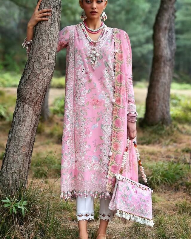 Zaha embroidered collection available for booking ✨️
For online orders inbox or WhatsApp 00971528875544.
Cash on delivery available all over
For daily updates, join our WhatsApp group https://chat.whatsapp.com/CHJlm5GmJMT9tyWgevtiTc
LIVE NOW#ZahaLawn2025 #NeelamByZaha #TrendAlert #Zahalawn #lamzaha
#zahawoman #unstitched #summer #zahagirl #zaha #ZahaMuse #InMyZahaEra #ColorMeZaha #PlayfulPrints #khadijahshahelan