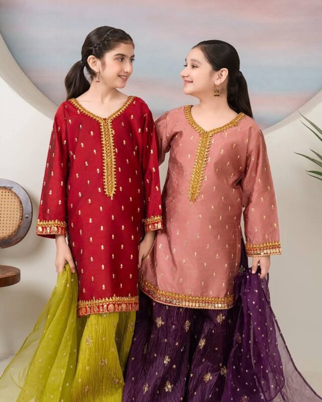 Beautiful new kids collection 😍 ✨️ available for booking before it will be sold
inbox  or WhatsApp 00971528875544 me  for order 😀 with size year 1 to year 13
Cash on delivery available all over UAE 🇦🇪
#kidscollection #eidkidscollection #uaekids #pakistanikidssuits #LawnEmbroidered #pakistanifashion #dubaikids #dubai #sharjah #uae #abudhabi #alain #ajman #rashmikamandanna #ummalquwain #fujairah